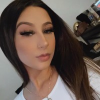 Leilani Selfie